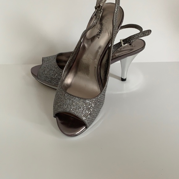🔥🔥Nine west party shoes!!🔥🔥 - Picture 1 of 4